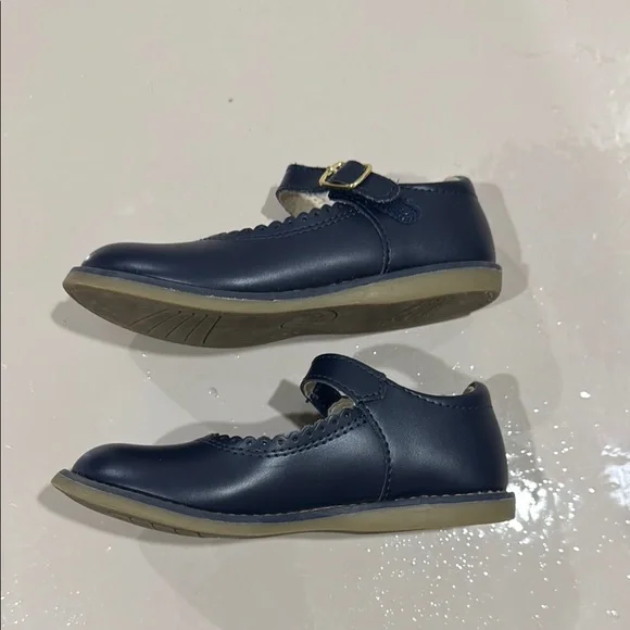 5/$25 FootMates Blue Dress Shoes Classic Design 10.5 - Picture 3 of 6